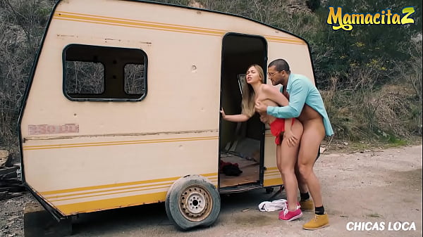 CHICAS LOCA - (Selvaggia & RamonNomar) Nympho_Russian Fucks With Into The Wilderness