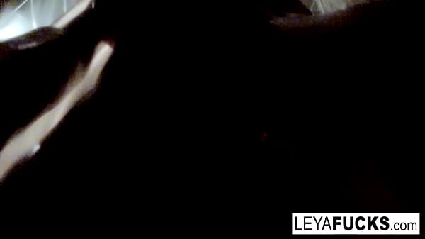 Leya Falcon takes a camerawith her into the_shower