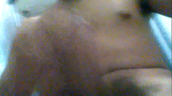 Masturbandome caliente en el ba&ntilde;o de mi casa 