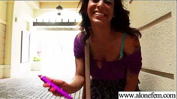 (penelope stone) Hot Girl Use Sex Stuffs To Masturbates On Cam video-19 