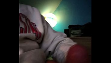 Play MP4 - What I do on winter days like this