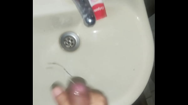 Sac&aacute;ndome toda la leche 