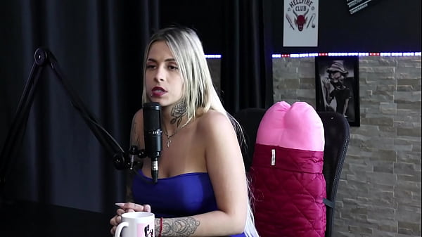 Toca maissiririca e punheta gosta da putaria é_ninfomaníaca e_não é_de fazermuito sexo analDJ RafaLoira eMateus_Hwang SHEER RED