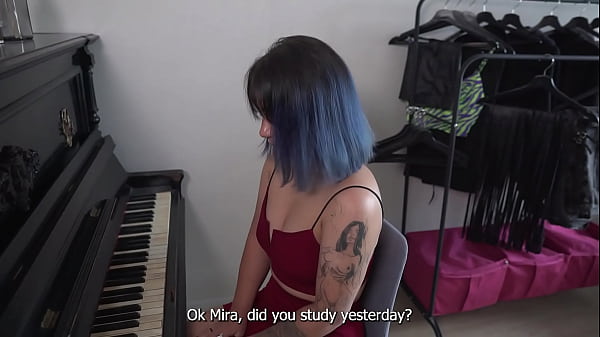Nonton Submissive Girl Got A Free Piano Lesson thumbnail