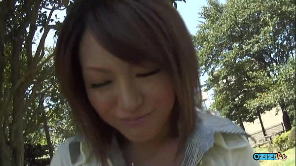 Play MP4 - Exploring the heavenly blowjob boundaries with the innocent asian girl he met at the park