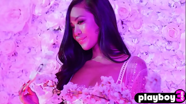 Chubby Mia Malkova_posed in hot lingerie before hot_Asian teen Vina Sky