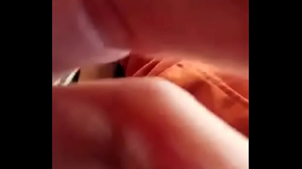 Nonton Una Chupada Viendo La Laguna thumbnail