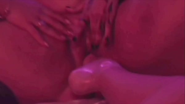 Agatha mama sticking her foot in rotten venus's pussy dirty version