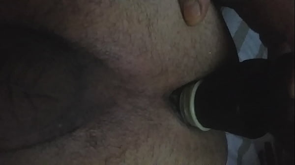 Play MP4 - Playing with my ass during lockdown