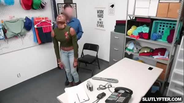 Play MP4 - Case 69002314&period;mp4