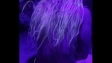 Pornstar Likes To Have Fun thumbnail