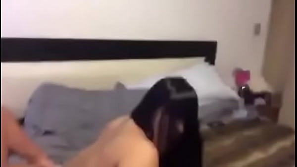 Play MP4 - Smashing my side bitch and her bestfriend