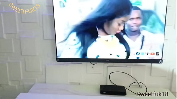 Sexy ebony latina came to charge her phone in my apartment but i can't resist her yummy shaved pussy 