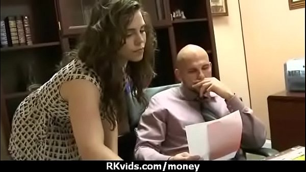 Hot Sexy Amateur Babe Needs A Lift And Takes Cash 13 thumbnail