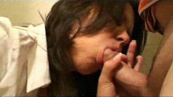 Bathroom blowjob - sex video 