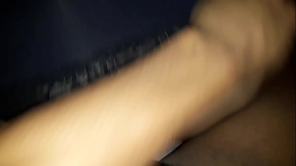 Play MP4 - Novinho comendo coroa rabuda