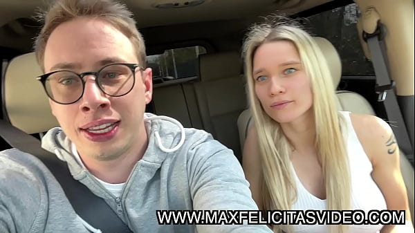 Play MP4 - LA TETTONA ITALIANA AZZURRA EYES SI MOSTRA IN TUTTO IL SUO SPLENDORE DENTRO HUMMER DI MAX FELICITAS CHE SI SEGA IN MACCHINA