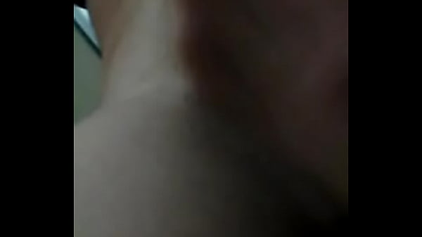 Amiga se masturba sola 