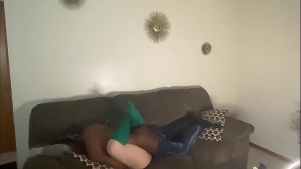 Squirter has the loudest back_to back_orgasms