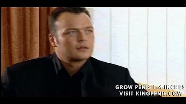 Nonton Anal Queen Puts Another Notch In Her Belt thumbnail