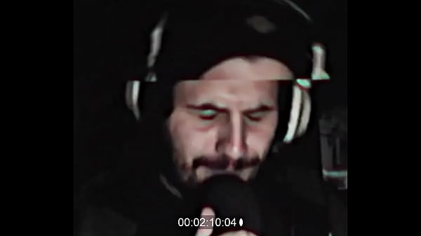 Metalhead singing pantera song akrrazzia project 