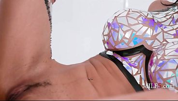 Ariana starr's massive tits deserve their own award