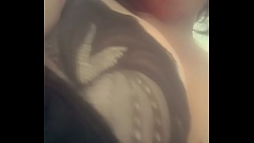 ZeeQielips with Tities