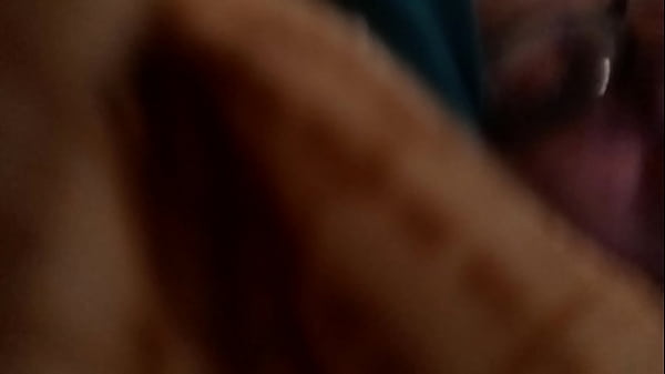 Play MP4 - stretch my pussy