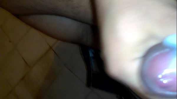 Play MP4 - Ando necesitado de una mano de alguna mujer que me ayude