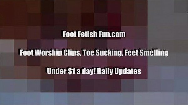 I've seen you staring at my sexy feet 