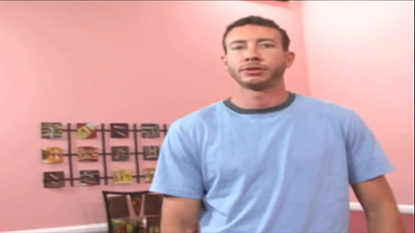 Nonton Makayla Cox A Milf With Big Tits Gets Her Pussy Penetrated thumbnail