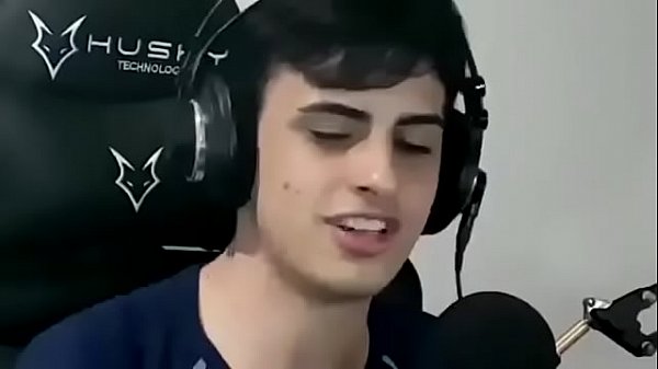 Reagindo a pornografia homemsexual 