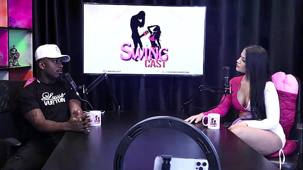 Gravar com aMonica_Lima Official deu um salto na nossa carreira e aprendeu_a ser independente JefaoOficial