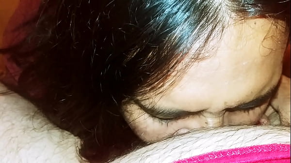 Play MP4 - Le chupe la verga a mi padrino