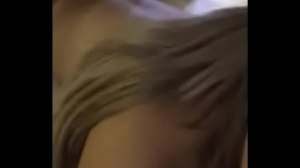 Izabella Queiroz - ( sendo passiva ) 