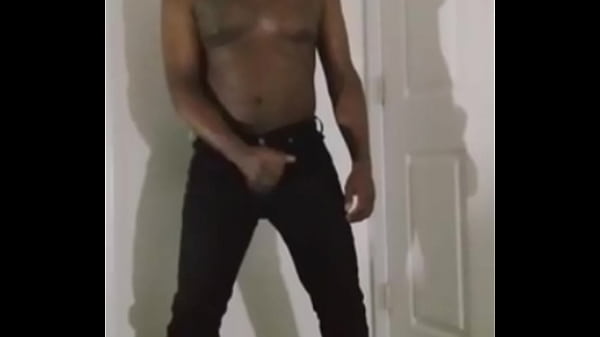 Thinking_of more_romantic things_to do like worshipping_women by_cuming_for one_for free