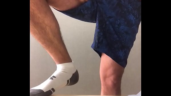 Play MP4 - Mall spy cam changing room hot teen nude