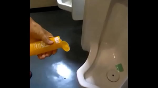 Play MP4 - 女子高生のシーブリーズのCM &excl;&excl; ONAKIN TV