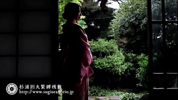 Play MP4 - Japanese bondage Yuri Momose