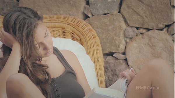 Play MP4 - Connie Carter the ultimate tease compilation