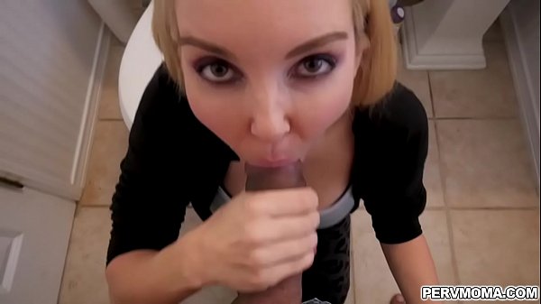Play MP4 - Stepmom Aaliyah Love gave stepson a hot blowjob