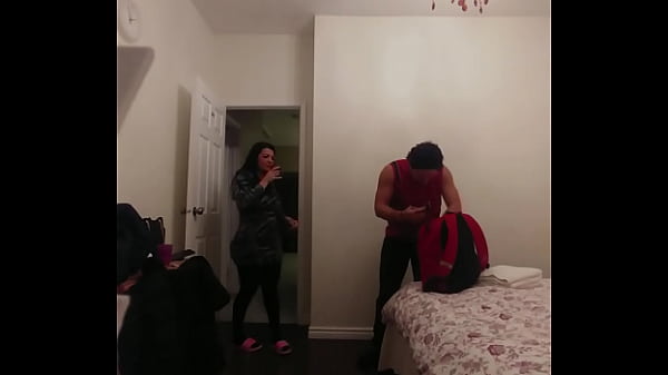 Play MP4 - Hot brazilian couple