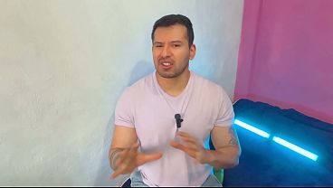 Dentista Tiene Sexo Sin Condon Con Su Paciente Uni Tario thumbnail