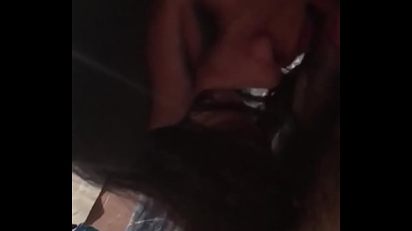 Así me recibe cuando llego_se la come