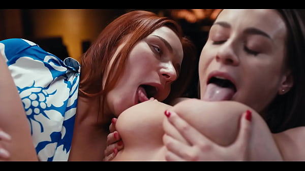 Play MP4 - Futa Magic Cigarette Smoke Grows Cock into your Favorite Girls&excl; Big Dicks & Shemale Creampie