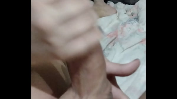 Gostosa Masturba Boquete E Dedo Seu Comedor At&eacute; Gozar thumbnail