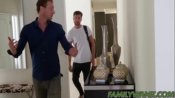 Nonton Dylan Returns Home One Day To Find A Hot Ass Babe Chilling Out In His Backyard. He Asks His Dad Who She Is, And It's None Other Than His New Stepsister Ella Knox Of Course! thumbnail