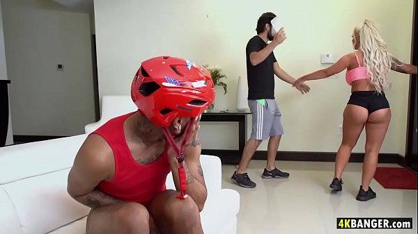 Brandi Bae Takes BBC_While Her Boyfriend Is Outside