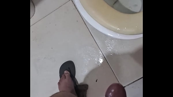 Acordei ativo gozando pra todos os lados 