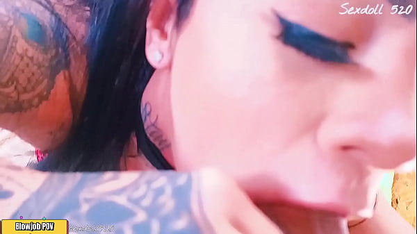 Linda morena chupa meu pau e leva gozada na boca - boquete_caseiro - Sexdoll520